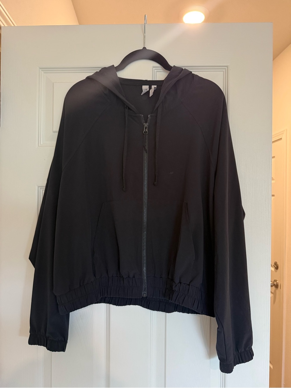 Women's Black Zip-Up Hooded Jacket